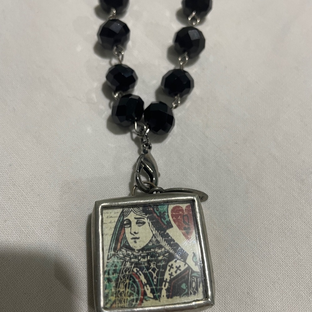 JEWEL KADE NECKLACE Queen Of Hearts & Crown Pendant * FREE SHIPPING!* Great Gift